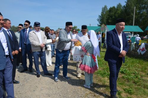 Район Сабан туе йортларны караудан башланды
