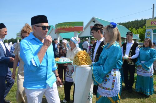 Район Сабан туе йортларны караудан башланды