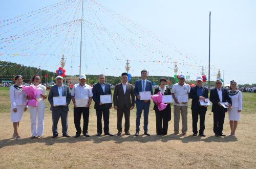 Авыл хезмәтчәннәре министрлык бүләкләренә ия булдылар