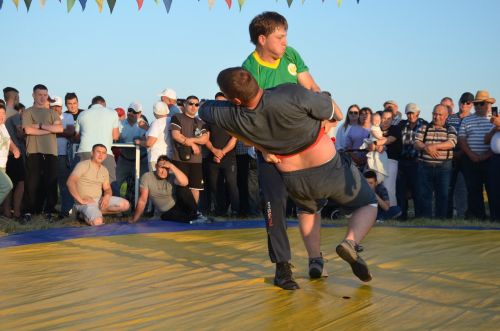 Ләкедә Питрауны бәйрәм иттеләр