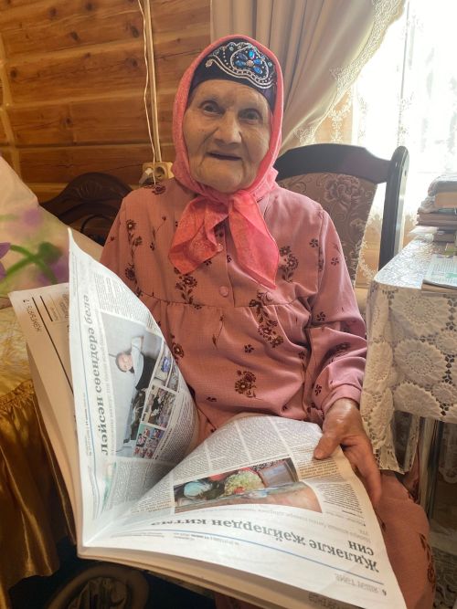 «Аллаһы Тәгалә гомерләрне ана карынында чакта ук билгели», - ди 90 яшен тутырган Вәсилә апа