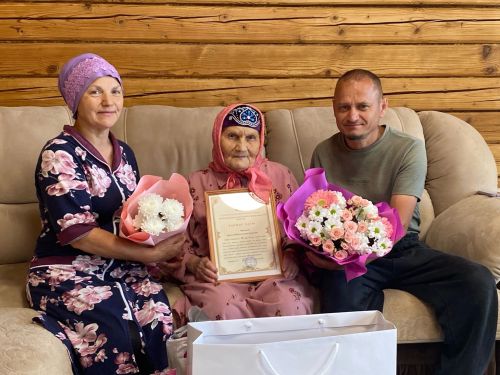 «Аллаһы Тәгалә гомерләрне ана карынында чакта ук билгели», - ди 90 яшен тутырган Вәсилә апа