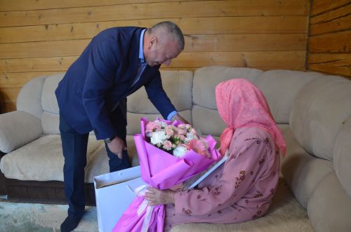 «Аллаһы Тәгалә гомерләрне ана карынында чакта ук билгели», - ди 90 яшен тутырган Вәсилә апа