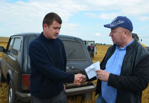 В районе наградили передовиков уборки