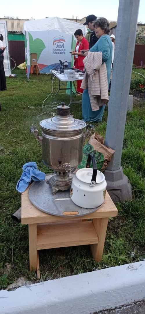 Районыбызның иң матур  ишегалдында күршеләр бәйрәме үтте