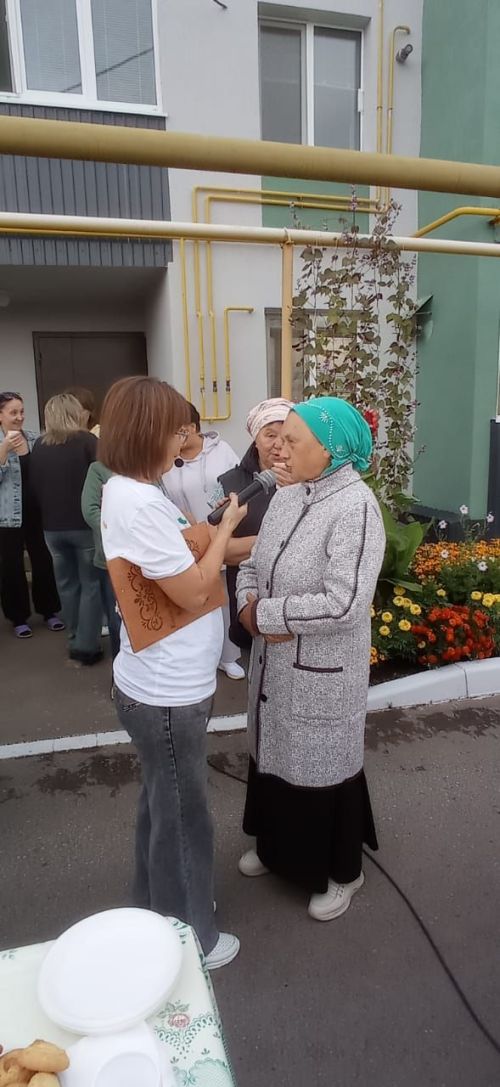 Районыбызның иң матур  ишегалдында күршеләр бәйрәме үтте