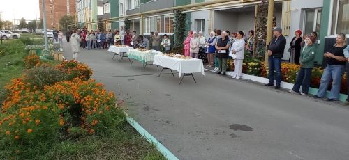 Районыбызның иң матур  ишегалдында күршеләр бәйрәме үтте
