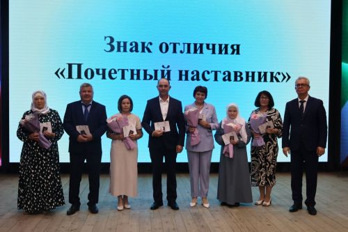 Районбыз укытучылары мактаулы исемгә лаек булдылар