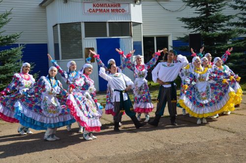 Районда Хәйдәр Сафинга истәлек тактасы куелды
