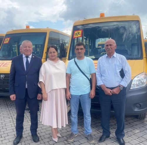 Сармановский район получил новые автобусы: как изменится путь к знаниям для наших детей?