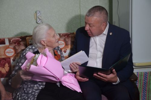 Евдокия Павловнага 100 яшь тулды
