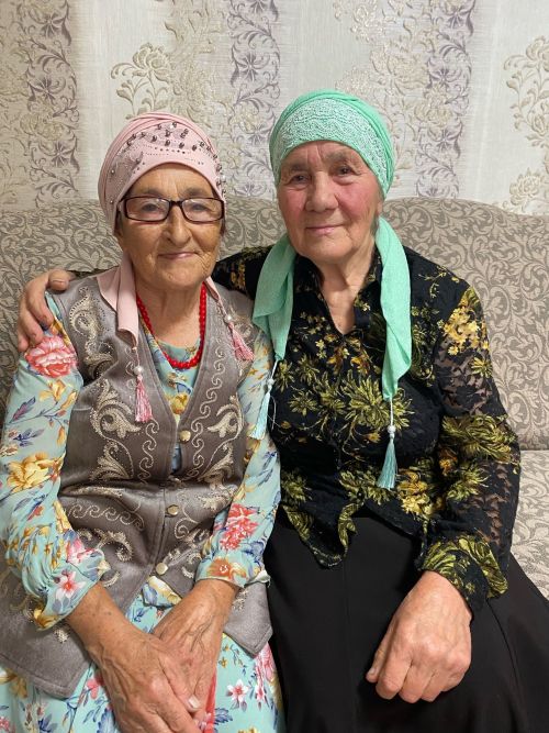 Тугры абунәчебез Лена Гариповага 80 яшь тулды