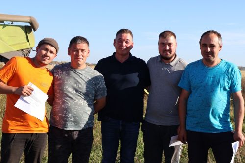 Районда чираттагы бишкөнлек җиңүчеләре бүләкләнде