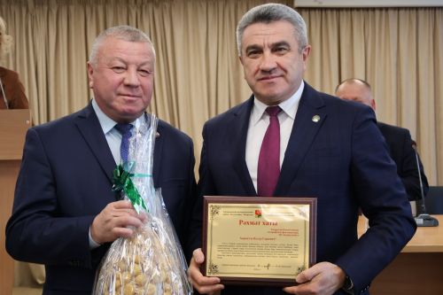 На заслуженный отдых проводили директора Сармановского колледжа