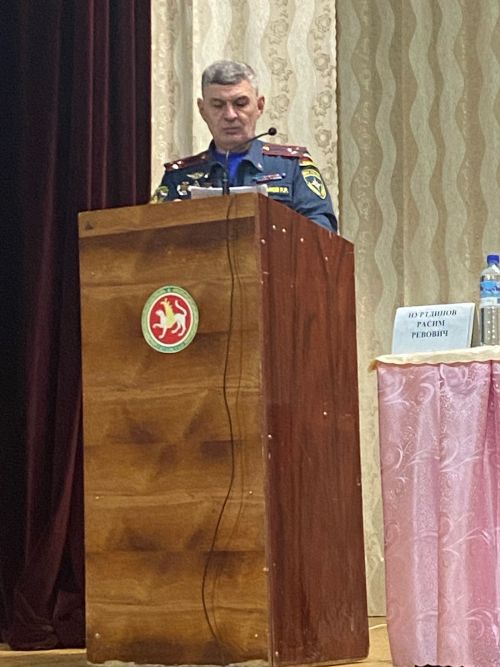 Петровский Заводта кунакчыл халык яши