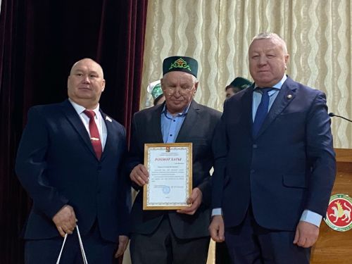 Петровский Заводта кунакчыл халык яши