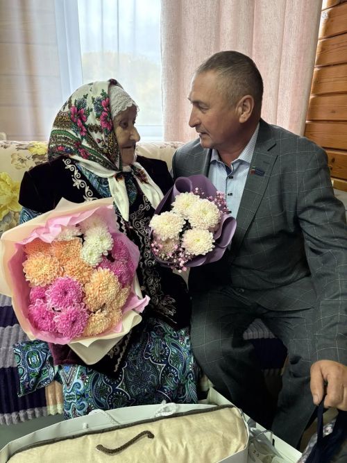 Шәйдуллиннарга ике шатлык бергә килде