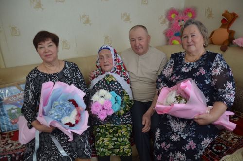 Югары Чыршылы авылында гасыр бәйрәмен билгеләп үтәләр
