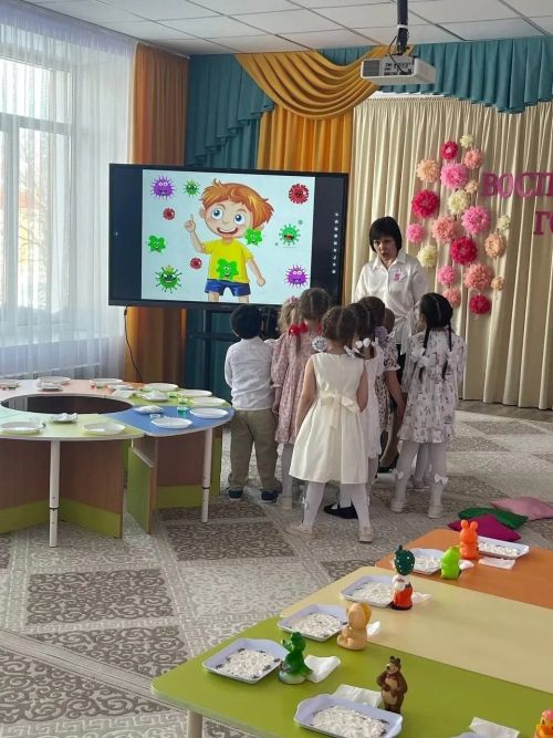 В Сармановском районе состоялся зональный этап конкурса «Воспитатель года России»