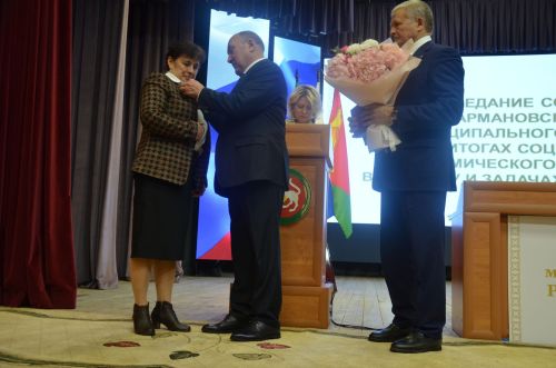 Сарманлылар узган елга хисап тоттылар