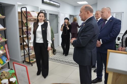 Марат Әхмәтов парламент дәресендә катнашты