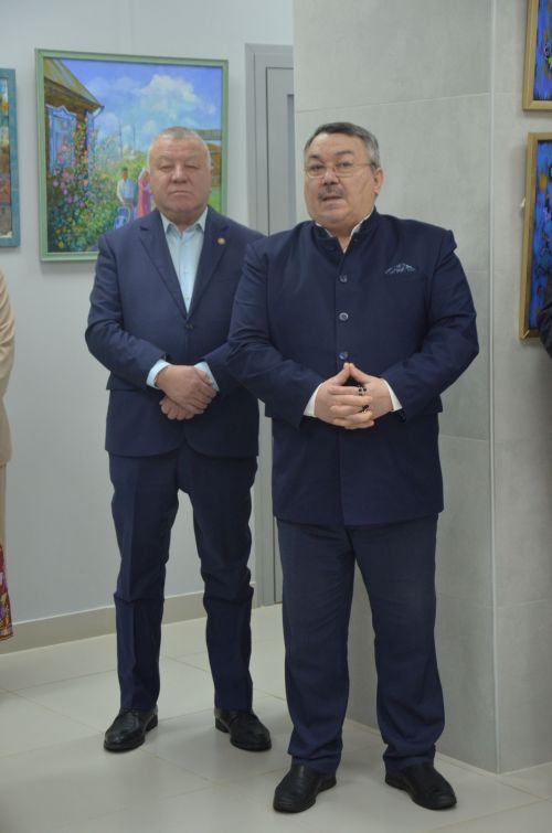 Музейда Алсу Тимергалина рәсемнәре күргәзмәсе эшли