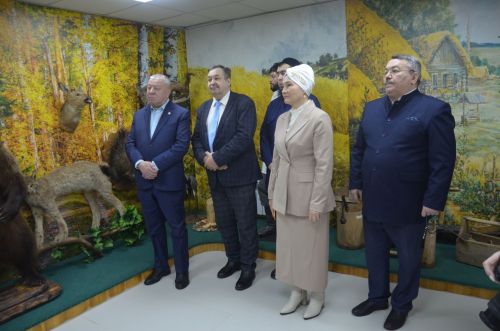 Музейда Алсу Тимергалина рәсемнәре күргәзмәсе эшли