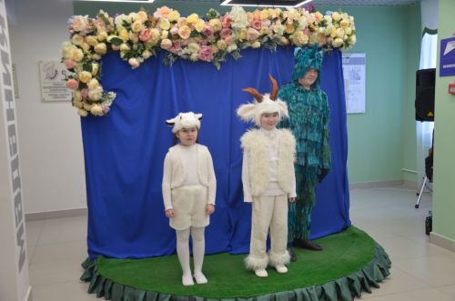 Район кунакларын Илһам Шакиров һәйкәле очраштырды