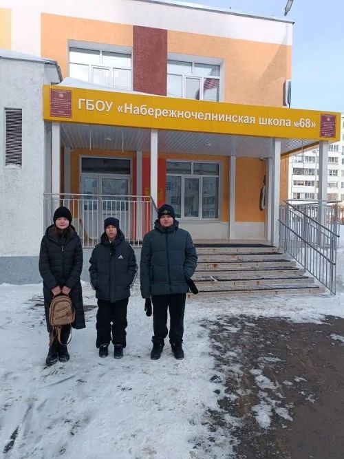Сармановские гимназисты покорили сцену Набережных Челнов на творческом конкурсе