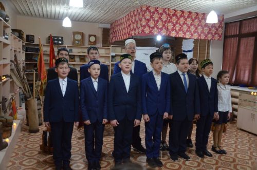 Иске Минзәләбаш мәктәбендә Адлер Тимергалинны искә алдылар