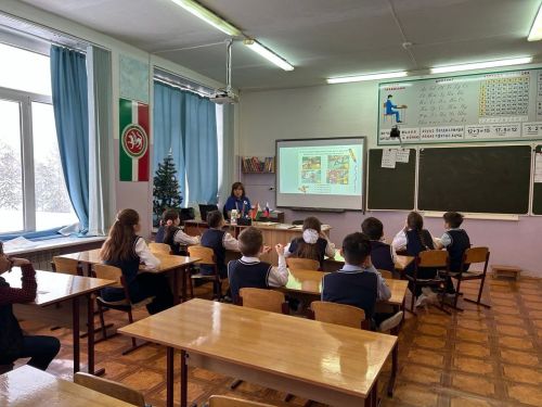 В Джалильской СОШ №2 выявили «Лучшего знатока правил дорожного движения»