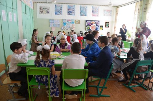 Ләке мәктәбе зур кунаклар кабул итте