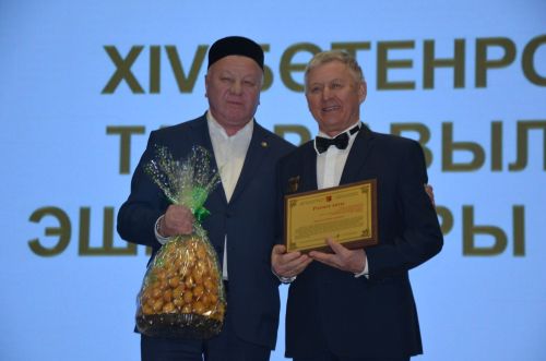Район конгресс кунакларын кабул итте