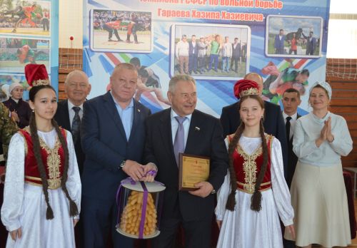 Сарман көрәшчеләре республика ярышында иң көчлеләр булып танылдылар