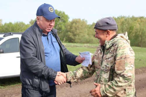 В районе наградили передовиков весенне-полевых работ