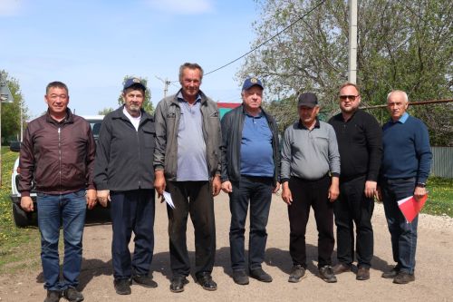 В районе наградили передовиков весенне-полевых работ