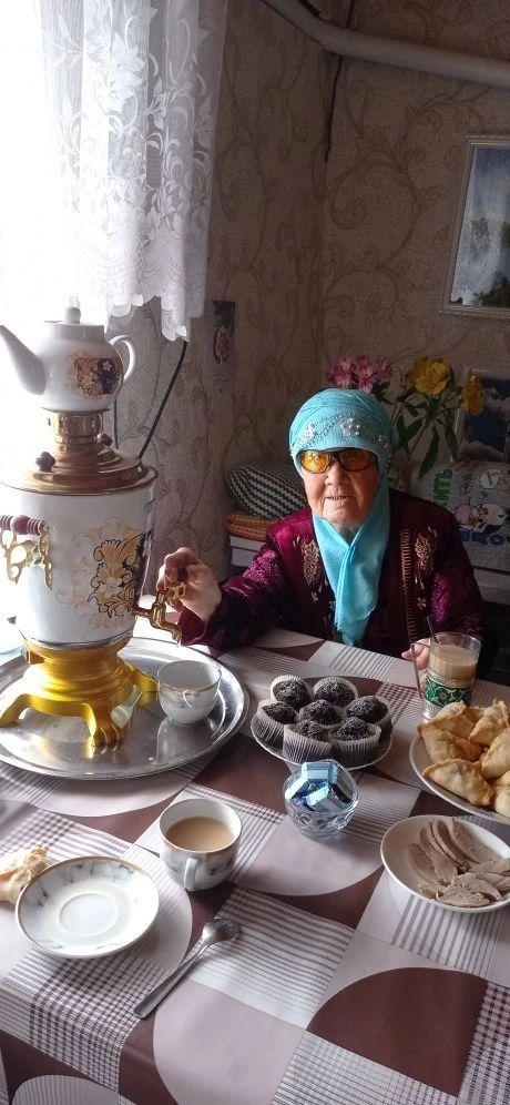 Сарманнан Мөслимә Яппарова бәйрәм котлауларын кабул итте