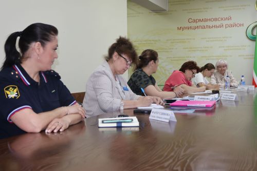 Район посетила Уполномоченный по правам ребенка РТ Светлана Захарова