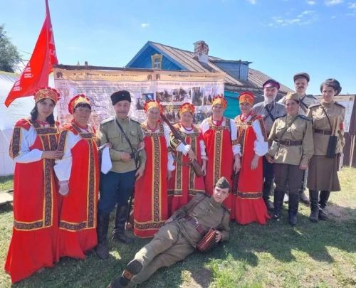 Район ансамбльләре «Каравон»да катнаштылар