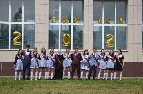 Сарман урта мәктәбен 14 укучы тәмамлады