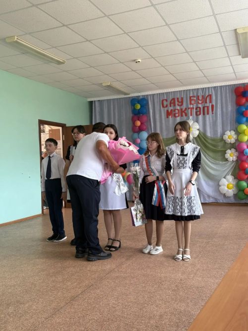 Күтәмәле мәктәбен ике укучы тәмамлый