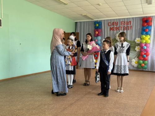 Күтәмәле мәктәбен ике укучы тәмамлый