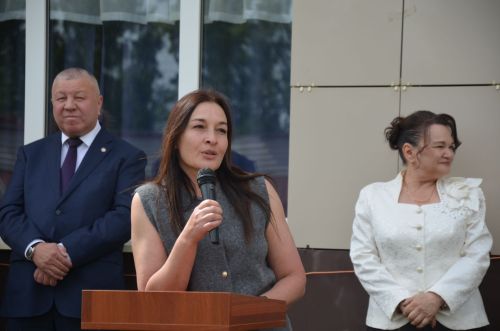 Сарман урта мәктәбен 14 укучы тәмамлады