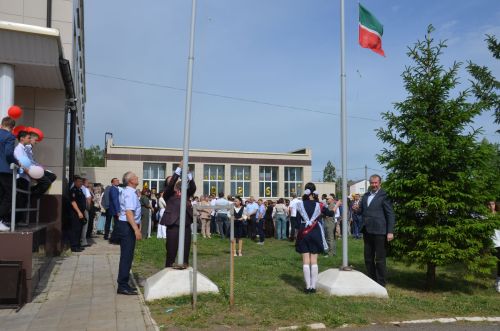 Сарман урта мәктәбен 14 укучы тәмамлады