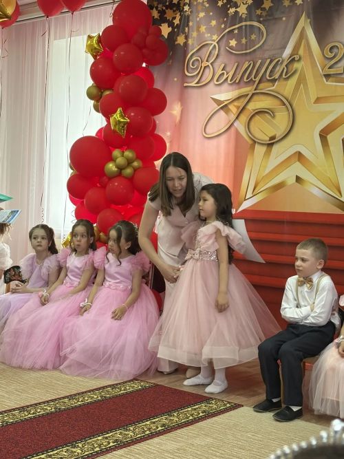 «Лилия» балалары бакча белән саубуллаштылар