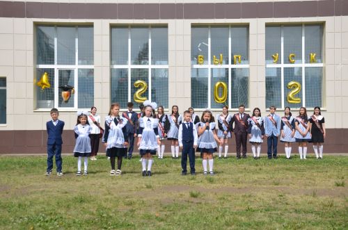 Сарман урта мәктәбен 14 укучы тәмамлады