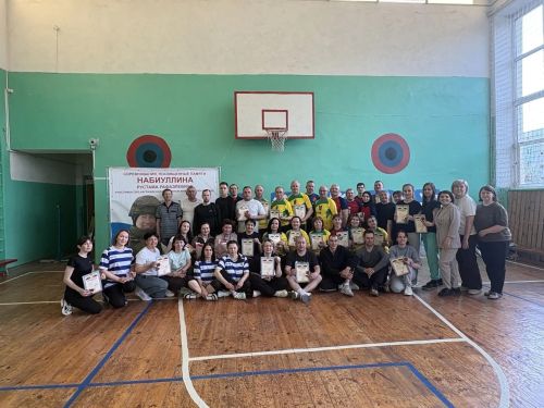 В Джалиле состоялись соревнования по волейболу памяти Рустама Набиуллина