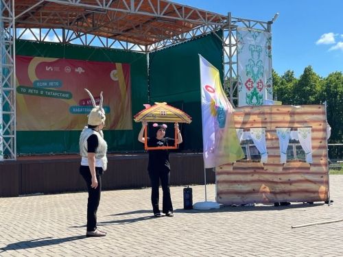 Сарман үзәк китапханәсе коррупциягә каршы көрәшкә багышланган чара үткәрде