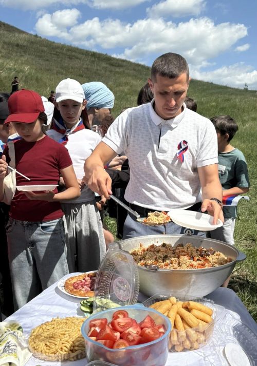 «Алдынгылар Хәрәкәте» Бакыр базына сәяхәт оештырды