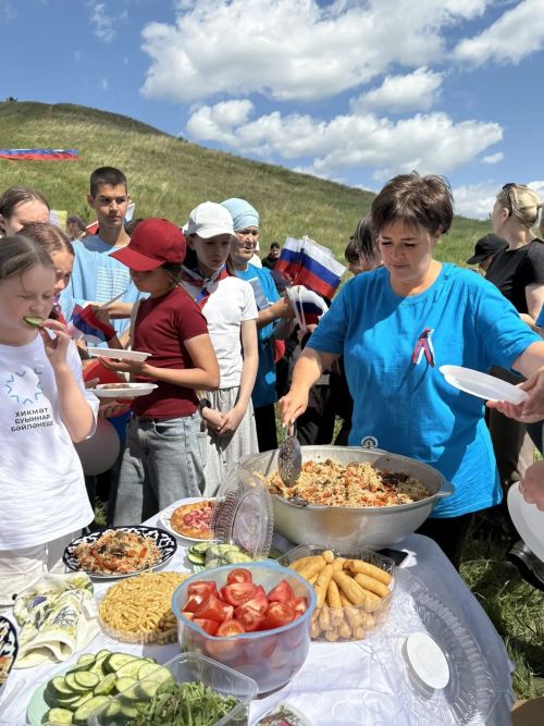 «Алдынгылар Хәрәкәте» Бакыр базына сәяхәт оештырды